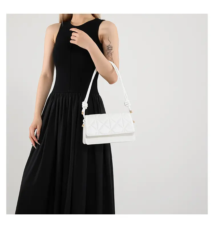 Korean Style Women's Brown Diamond Pattern Shoulder Bag — feature 9