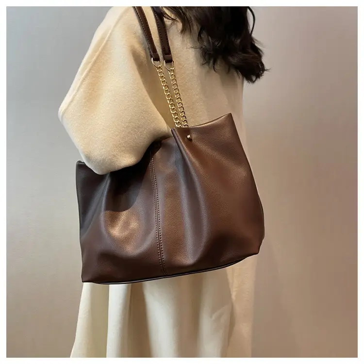 Brown Leather Chain Shoulder Bag for Women — feature 17