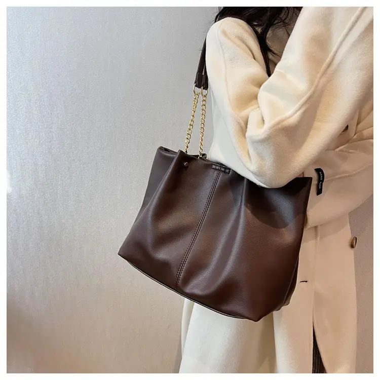 Brown Leather Chain Shoulder Bag for Women — feature 19