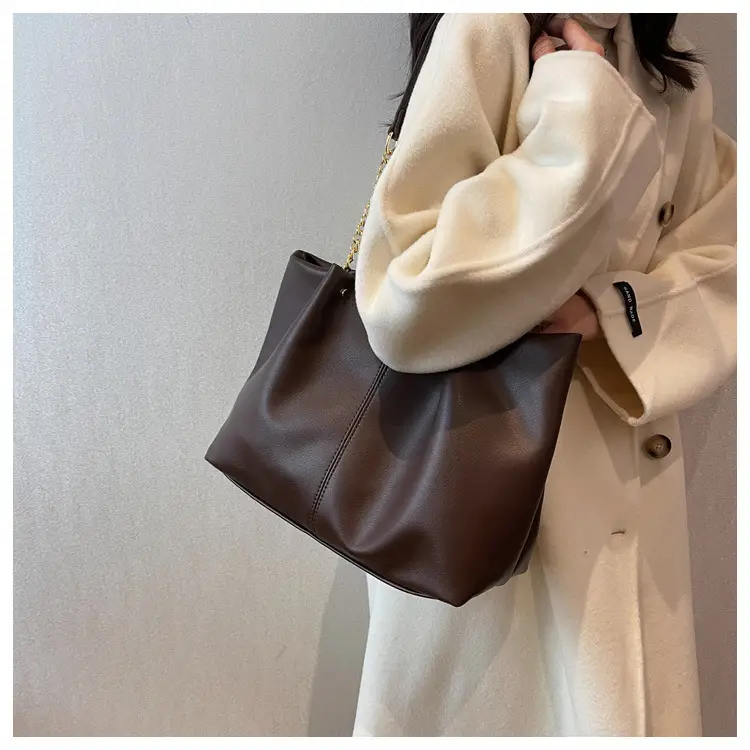 Brown Leather Chain Shoulder Bag for Women — feature 20