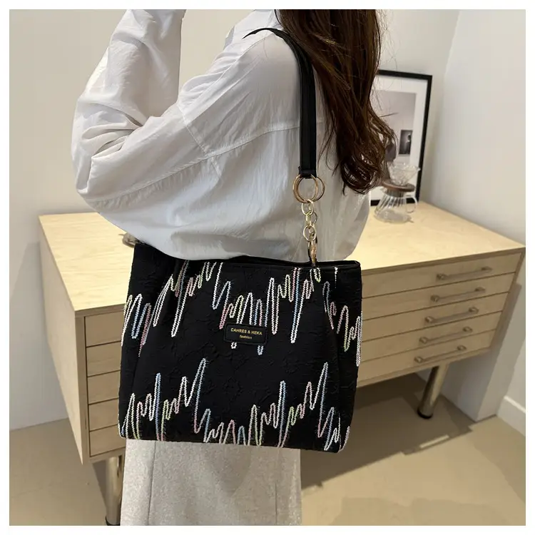 Black White Print High Shoulder Tote Bag for Women - Image 9