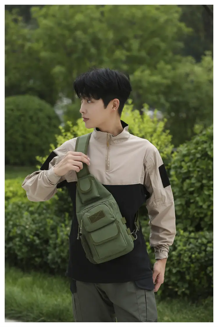 Men's Camouflage Crossbody Bag Multi-Use Outdoor Fitness Bag — feature 42