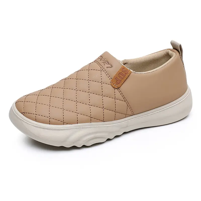 2025 Autumn New Old Beijing Cloth Shoes Women's Shoes Soft Sole Anti-Slip Middle-Aged and Elderly Mom Shoes Fashionable and Easiest for Match Beanie Shoes - Image 8