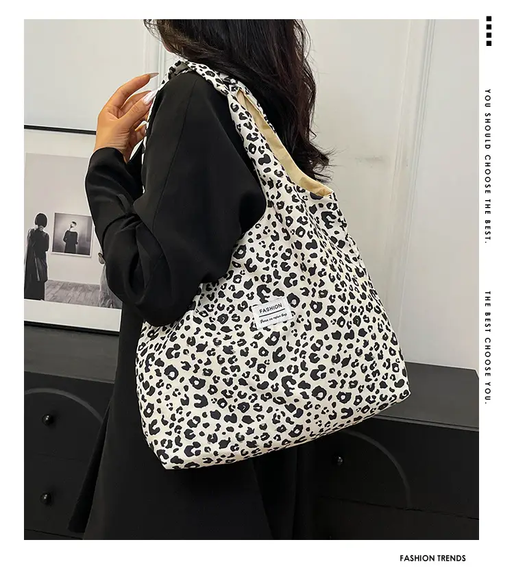 Vintage Leopard Print Large Capacity Women's Tote Bag — feature 1