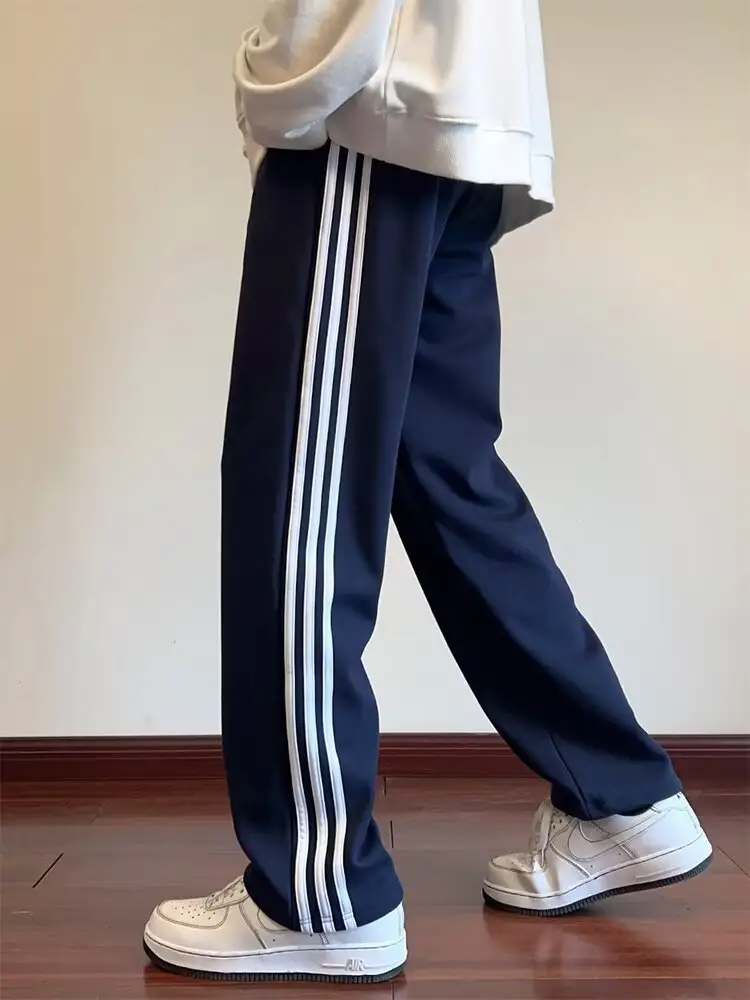 Men Navy Blue 3-Stripes Track Pants — feature 9