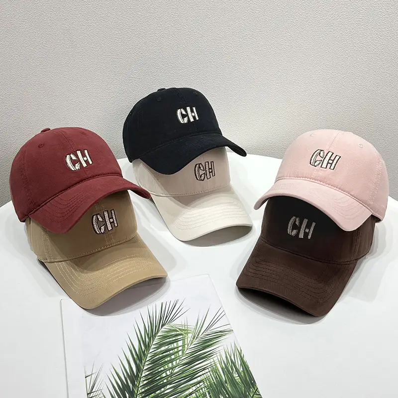 Korean-style Embroidered Baseball Cap Black