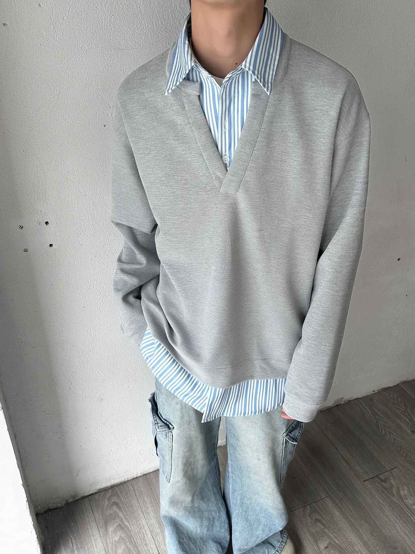 2024 Grey Striped Long Sleeve T-Shirt Set — feature 3