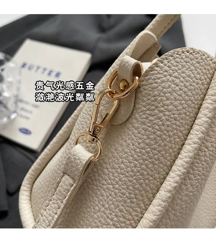 Black Leather Bucket Bag with Tassel for Women — feature 6