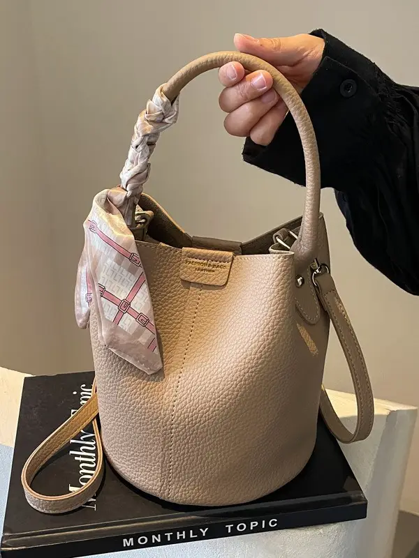 Brown Korean-style Shoulder Bag for Women - Image 5