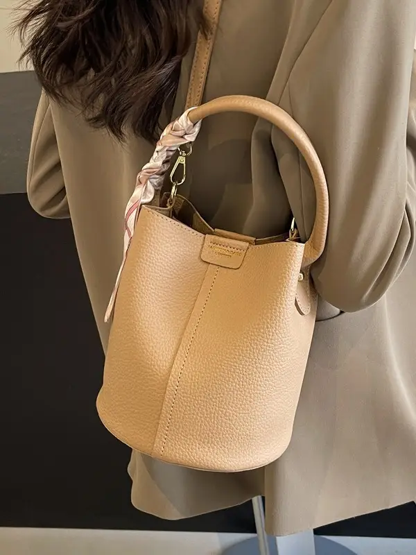 Brown Korean-style Shoulder Bag for Women - Image 8