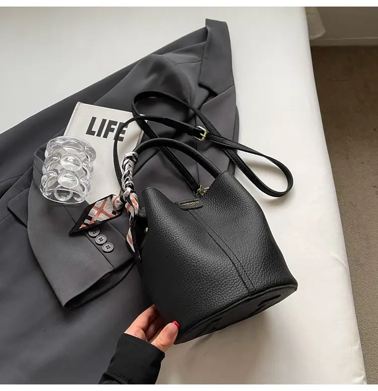 Brown Korean-style Shoulder Bag for Women — feature 16