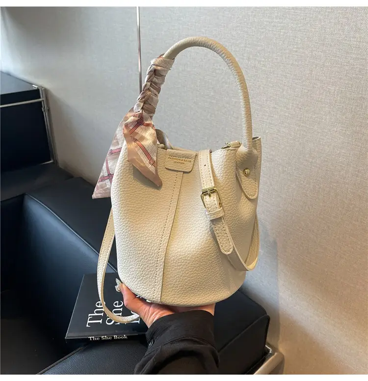 Brown Korean-style Shoulder Bag for Women — feature 24
