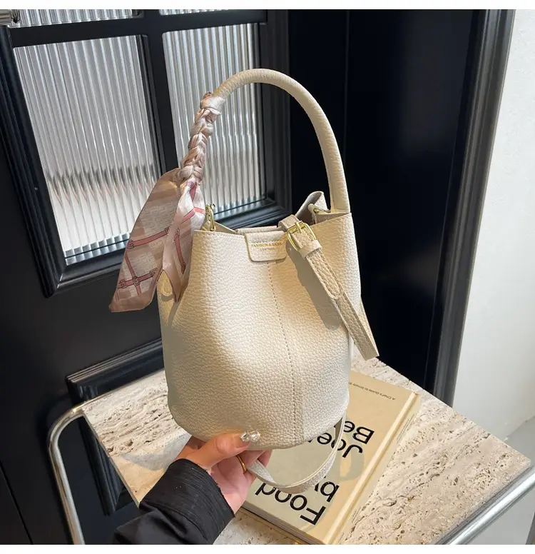 Brown Korean-style Shoulder Bag for Women — feature 25