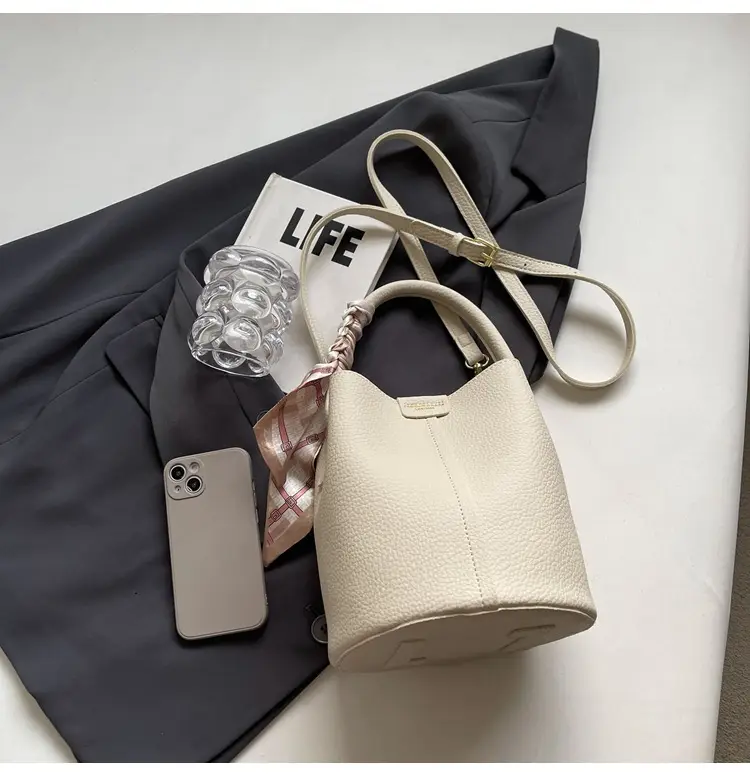 Brown Korean-style Shoulder Bag for Women — feature 26