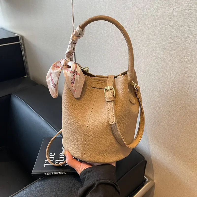 Brown Korean-style Shoulder Bag for Women - Image 2
