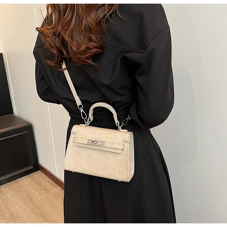 New Women's Crossbody Bag 2026 Hot Fashion — feature 40