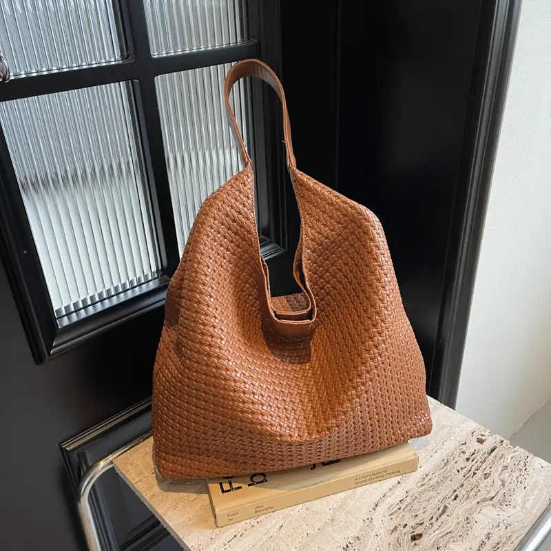Women's Textured Leather Shoulder Bag Brown Large Capacity - Image 5