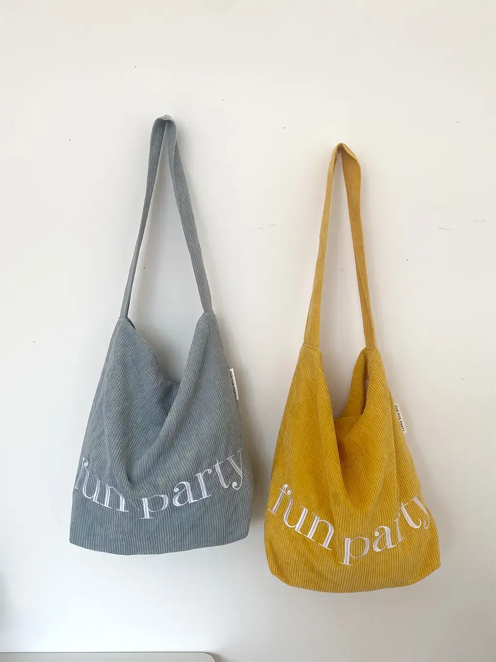 Brown Lettered Shoulder Bag for Women Autumn Winter — feature 11