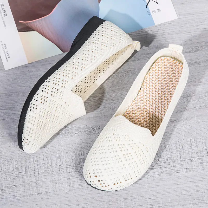 Summer and Autumn Breathable Mesh Shoes, Non-Slip Soft-Soled Comfortable Lightweight Shoes for Middle-Aged Mothers, Women's Summer Outdoor Wear - Image 7