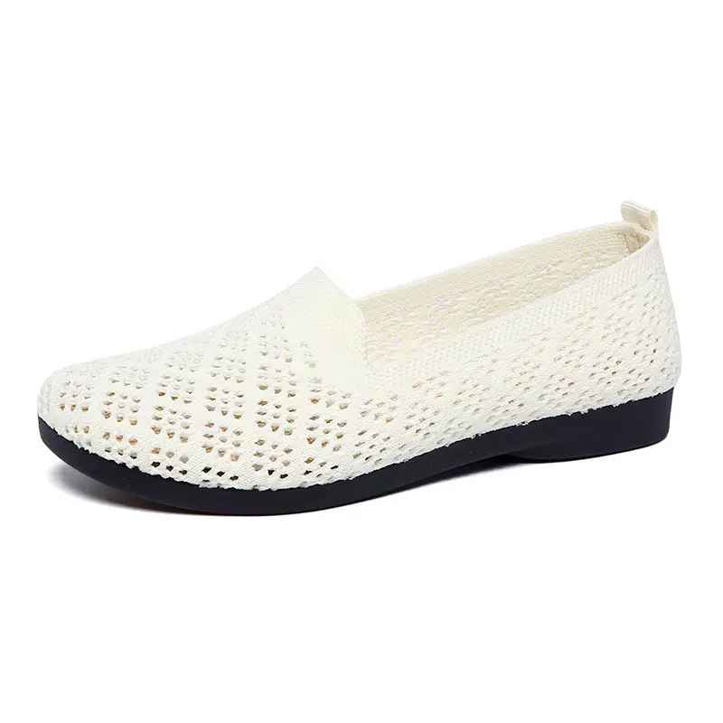 Summer and Autumn Breathable Mesh Shoes, Non-Slip Soft-Soled Comfortable Lightweight Shoes for Middle-Aged Mothers, Women's Summer Outdoor Wear - Image 3