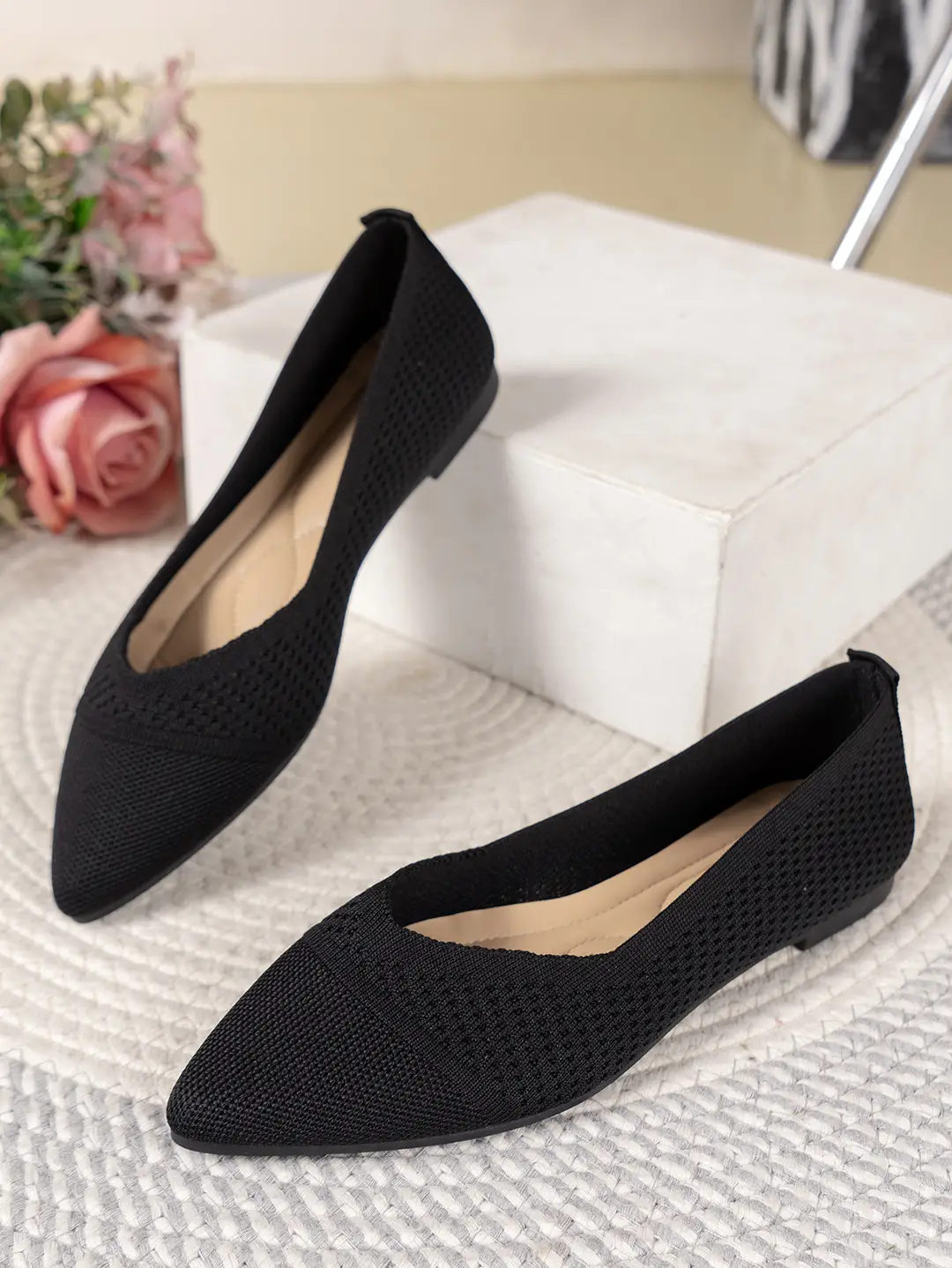 Size 36-43 Summer Pointed Toe Flat Knitted Shoes Solid Color Fashion Casual Easiest for Match Slip-On Shoes Plaid — feature 5
