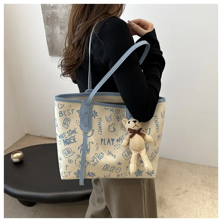 Women Large Capacity Graffiti Tote Bag Shoulder Bag 2024 — feature 16