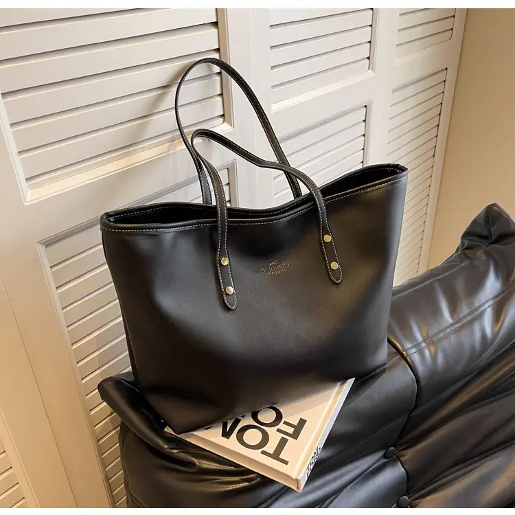 Women's Black Leather Tote Bag Large Capacity Winter Commute — feature 16