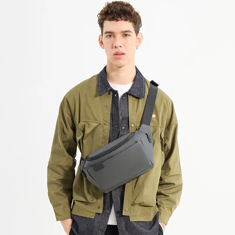 Men's Black Crossbody Bag with Adjustable Strap - Image 6