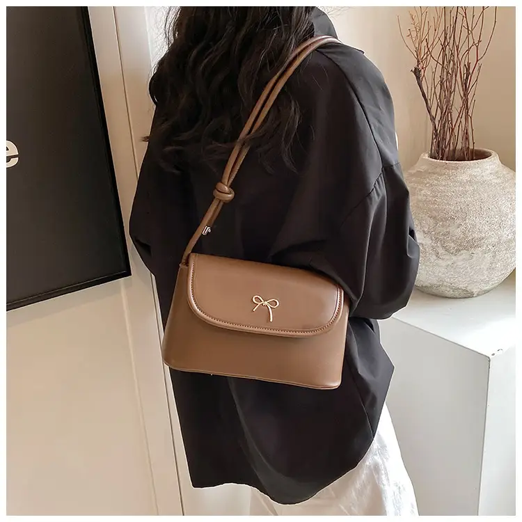 Silver Textive Crossbody Bag Women 2024 — feature 12