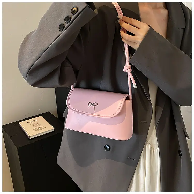 Silver Textive Crossbody Bag Women 2024 — feature 14