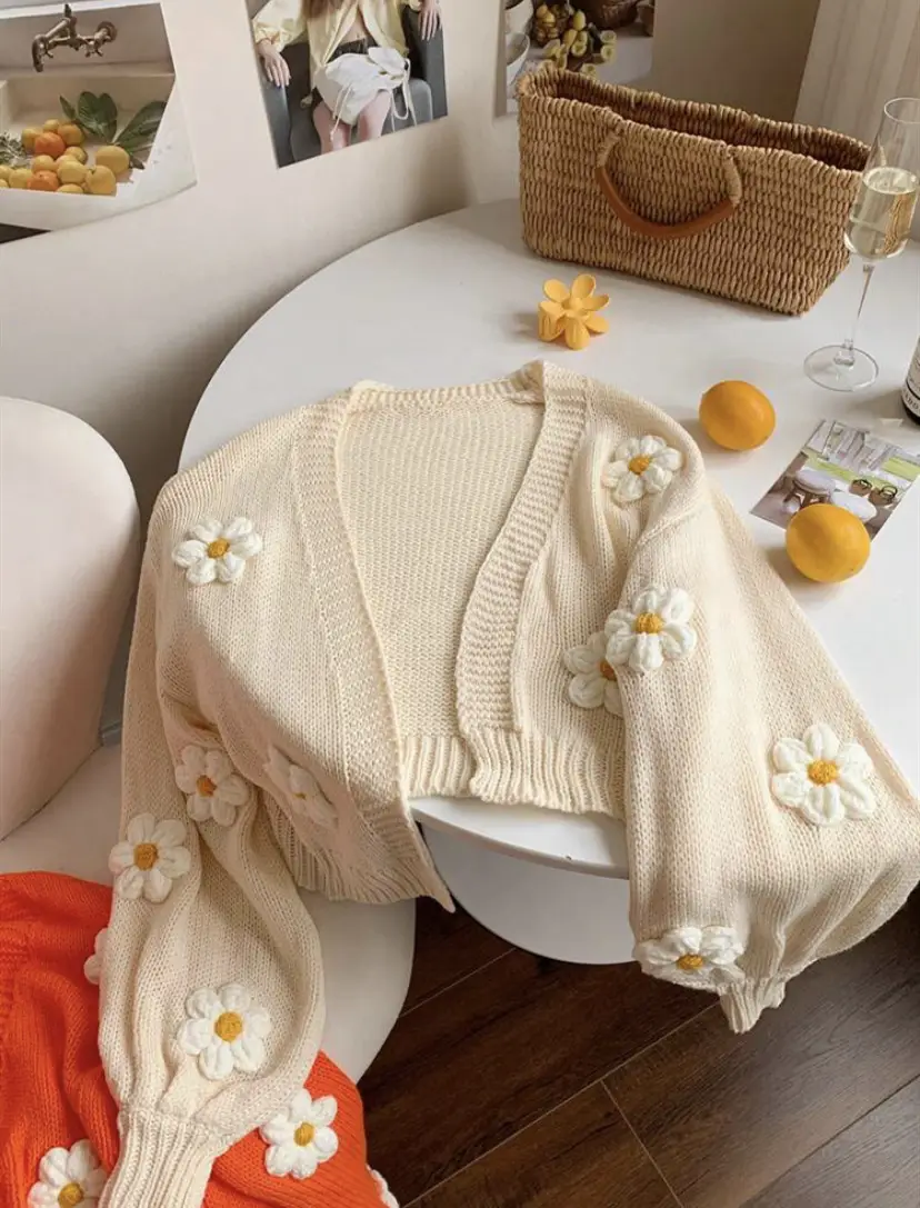 Women's Knitted Flower Sweater Jacket White Cold Shoulder — feature 21
