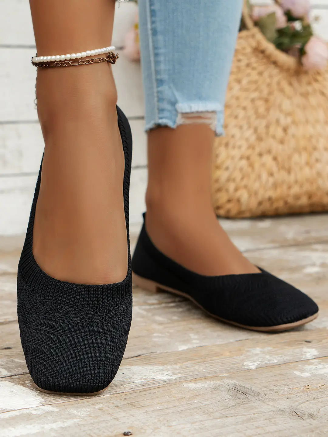 Versatile 2025 Summer Casual Comfortable High-Heeled Slip-On Breathable Fly-Knit Soft-Soled Shoes — feature 4