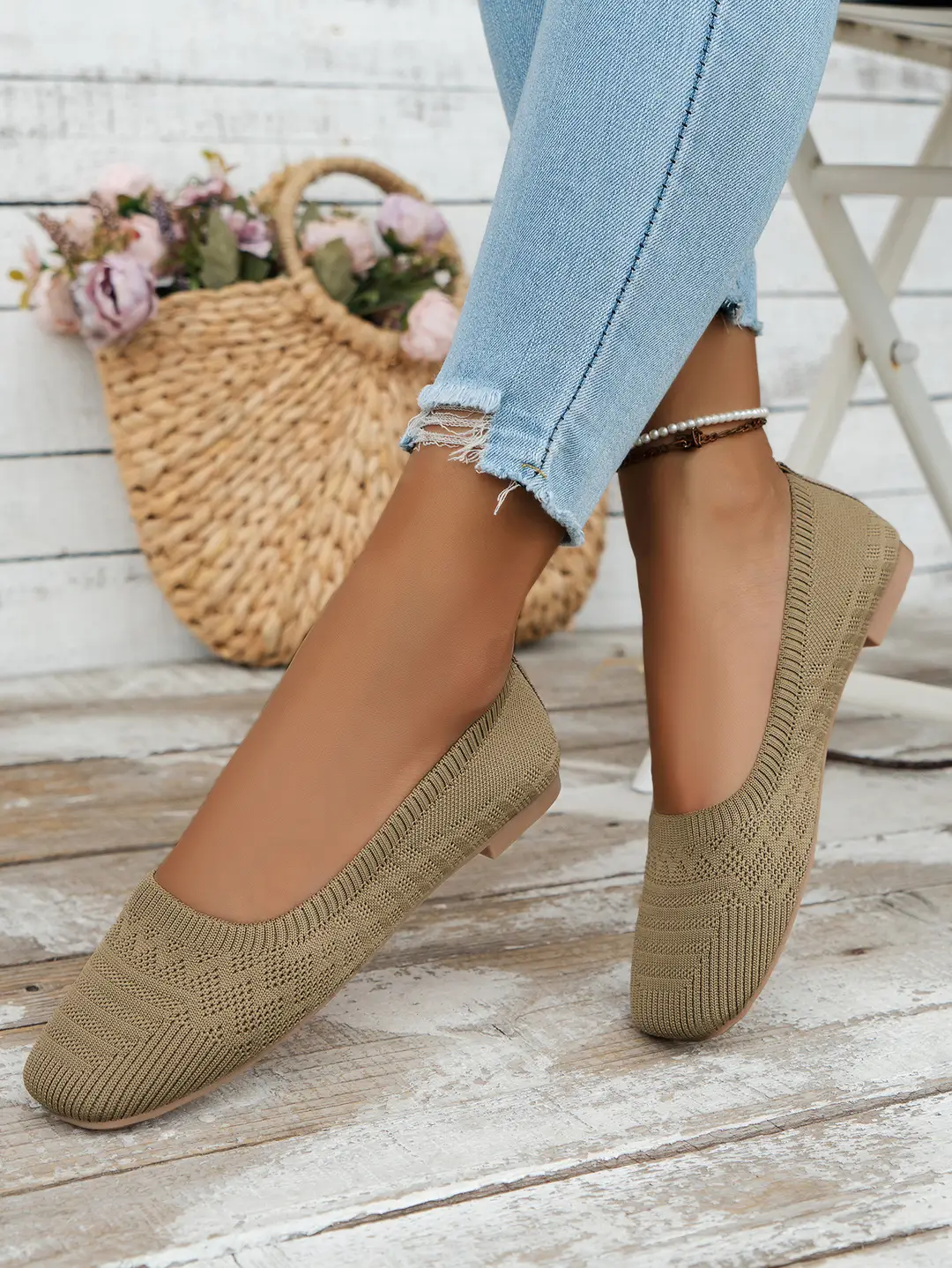 Versatile 2025 Summer Casual Comfortable High-Heeled Slip-On Breathable Fly-Knit Soft-Soled Shoes — feature 5