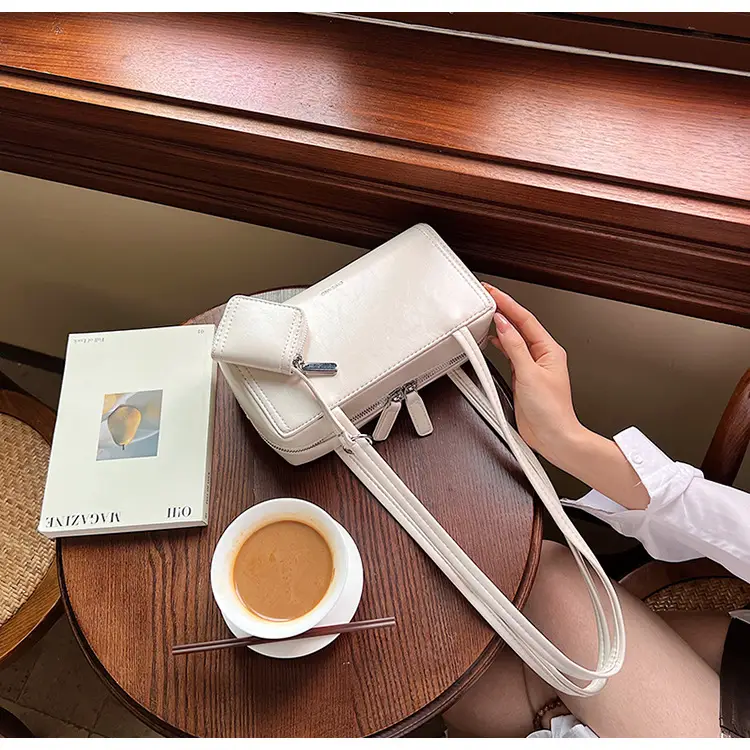 Women's Retro Satchel Shoulder Bag Brown Leather 2025 — feature 16