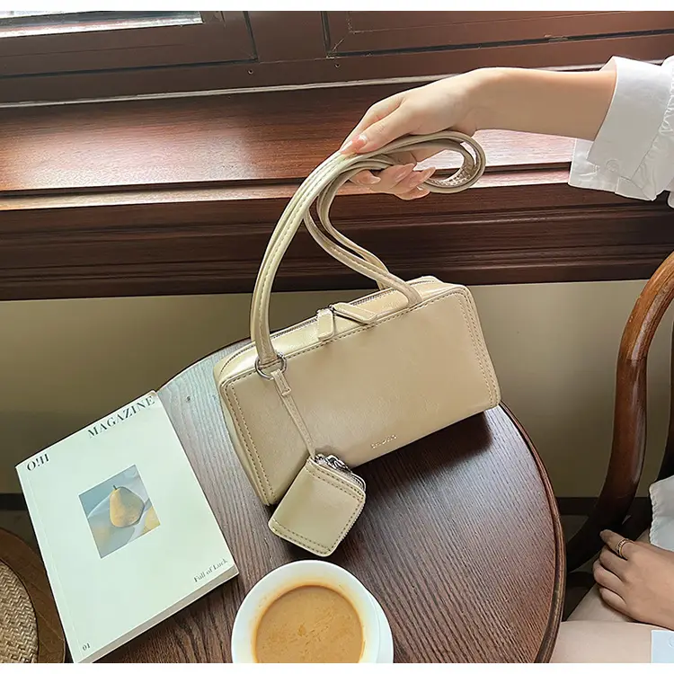 Women's Retro Satchel Shoulder Bag Brown Leather 2025 — feature 19
