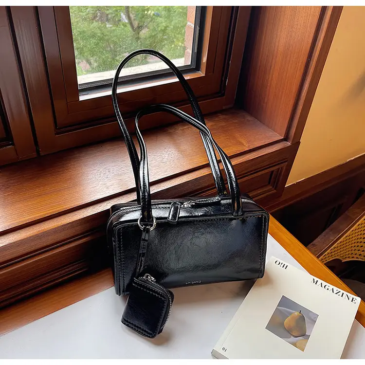 Women's Retro Satchel Shoulder Bag Brown Leather 2025 — feature 21