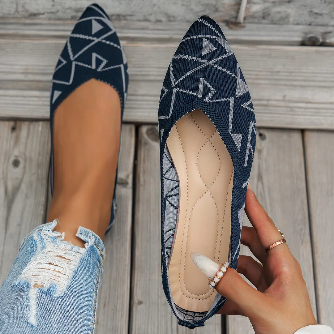 plus size Pointed Flying Woven Shoes Women's Spring and Summer 2025 New Style Thin Fashionable Casual Shallow Mouth Flat Bean Shoes - Image 6