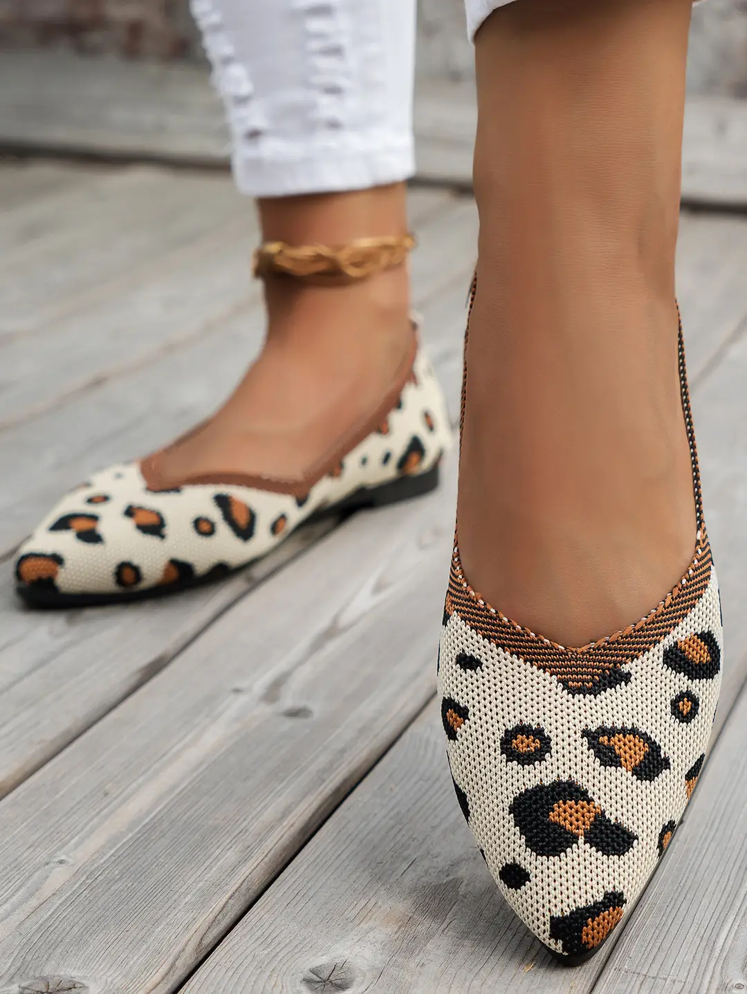 plus size Pointed Flying Woven Shoes Women's Spring and Summer 2025 New Style Thin Fashionable Casual Shallow Mouth Flat Bean Shoes — feature 1