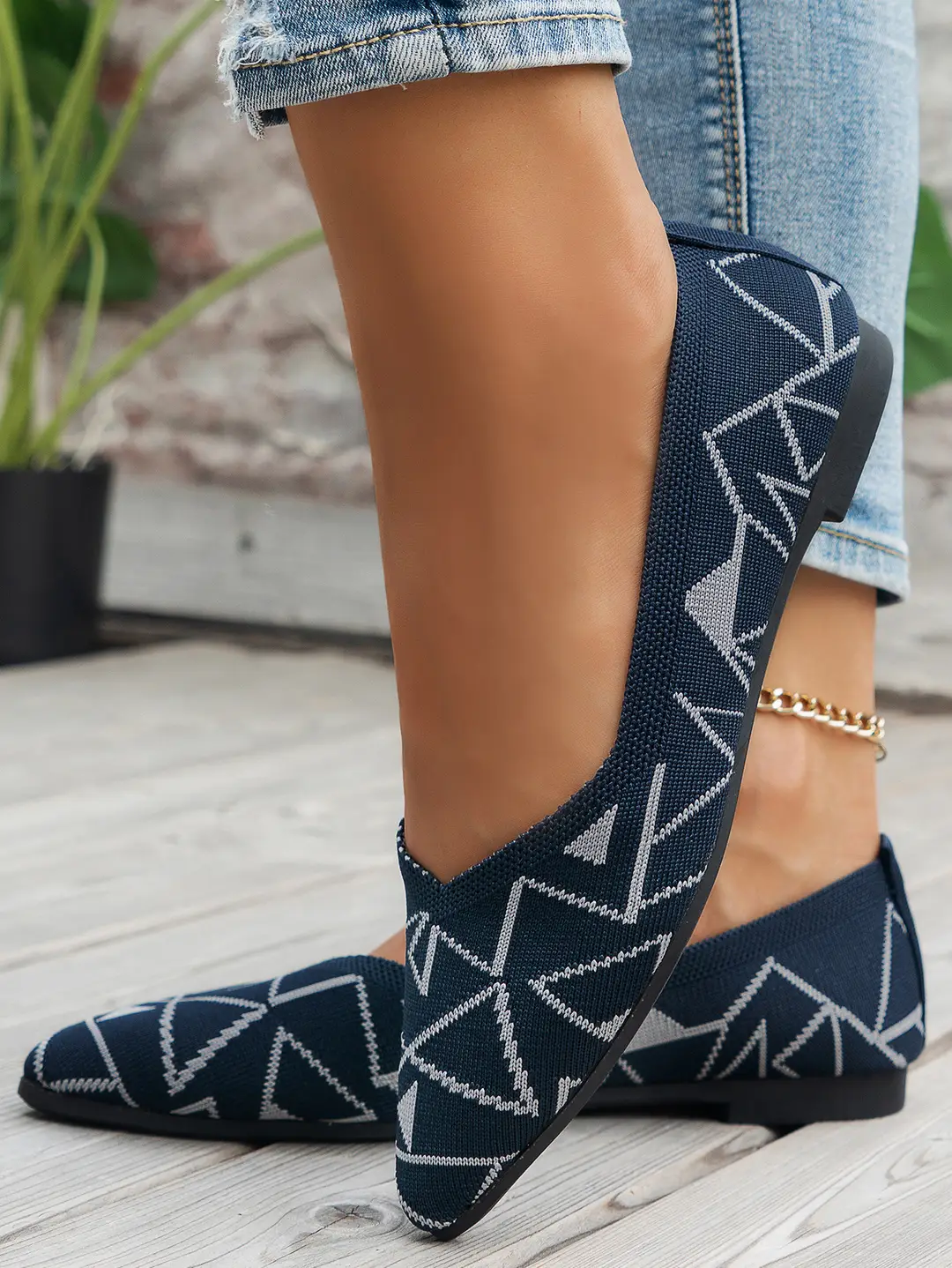 plus size Pointed Flying Woven Shoes Women's Spring and Summer 2025 New Style Thin Fashionable Casual Shallow Mouth Flat Bean Shoes — feature 10