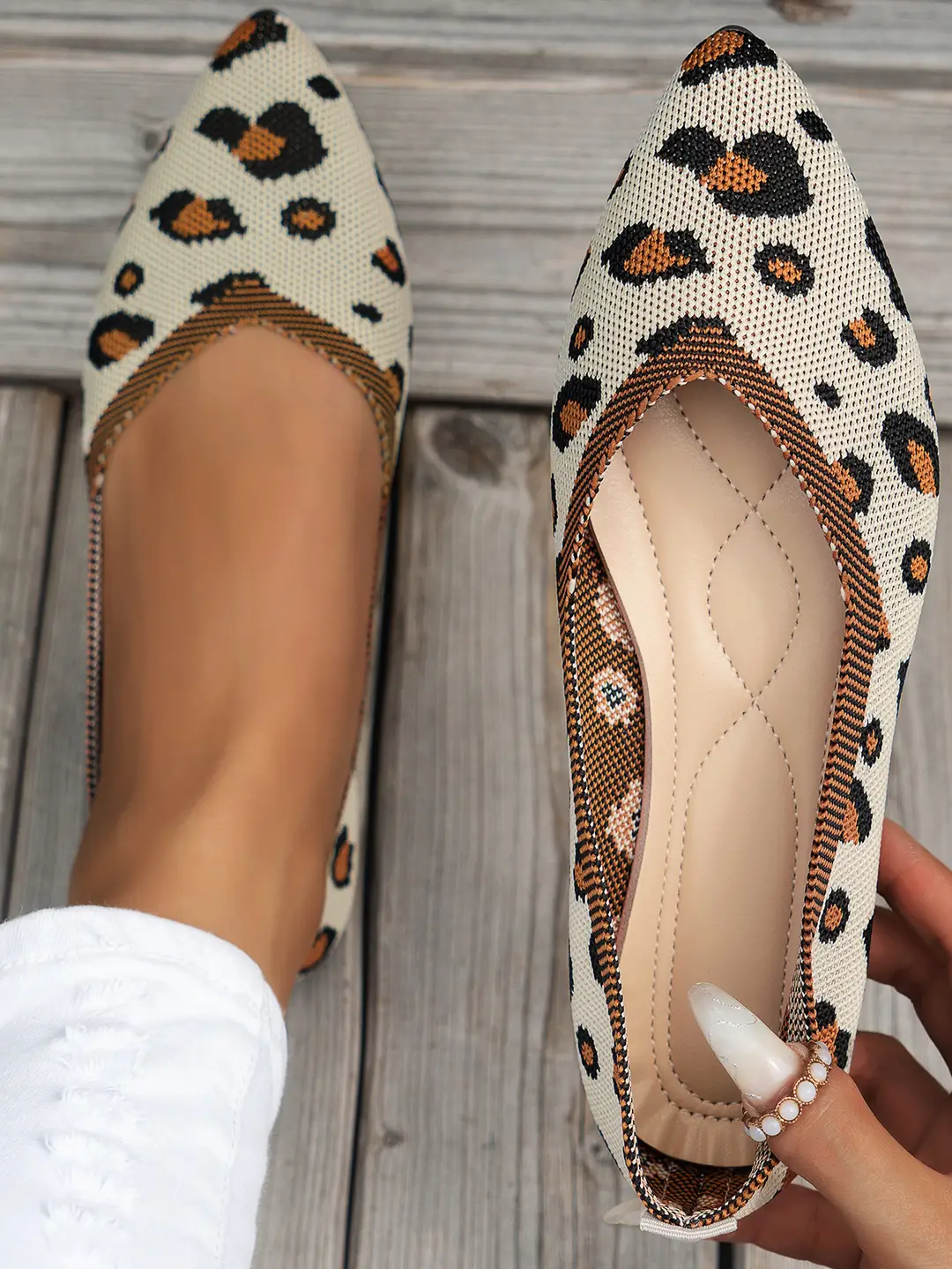 plus size Pointed Flying Woven Shoes Women's Spring and Summer 2025 New Style Thin Fashionable Casual Shallow Mouth Flat Bean Shoes — feature 4