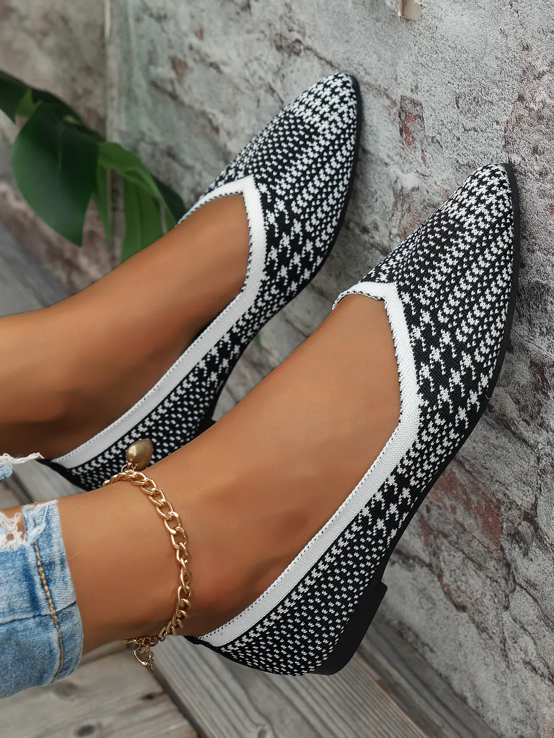 plus size Pointed Flying Woven Shoes Women's Spring and Summer 2025 New Style Thin Fashionable Casual Shallow Mouth Flat Bean Shoes — feature 8