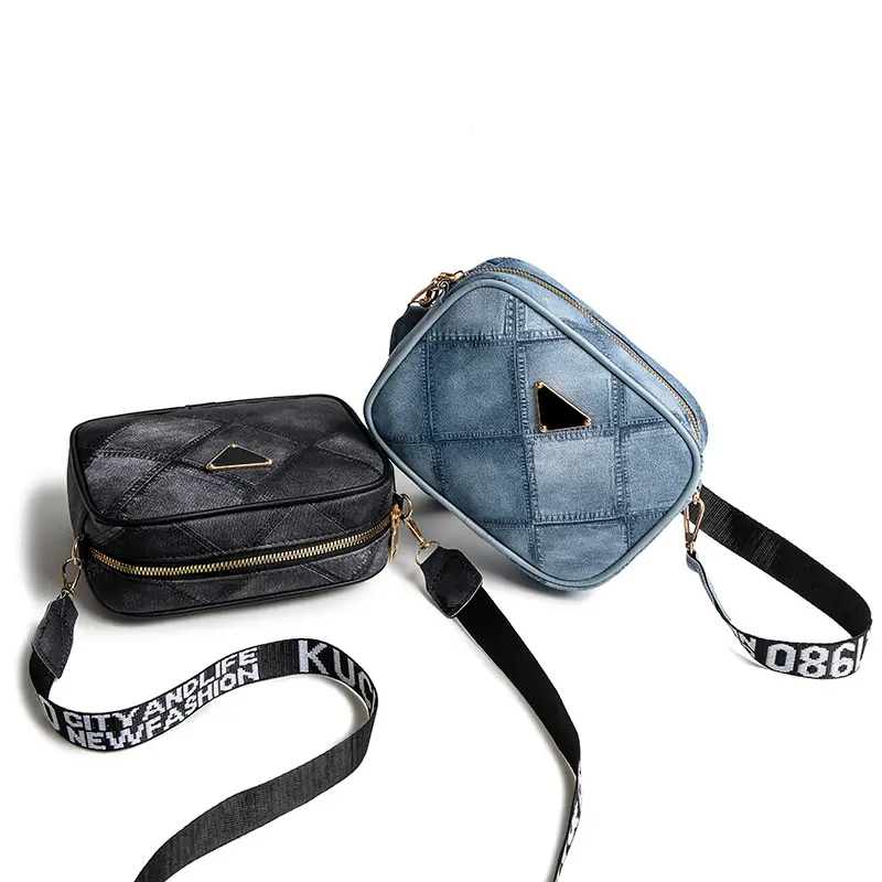 Black Rhombus Denim Grain Shoulder Bag - Image 6