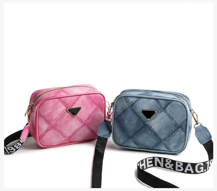 Black Rhombus Denim Grain Shoulder Bag — feature 10