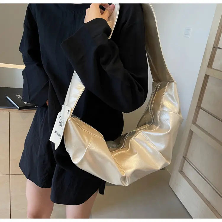 Vintage Crossbody Bag Women's Niche High-end Underarm Bag 2024 New Fashionable Large Capacity Dumpling Bag Shoulder Hornbag — feature 22