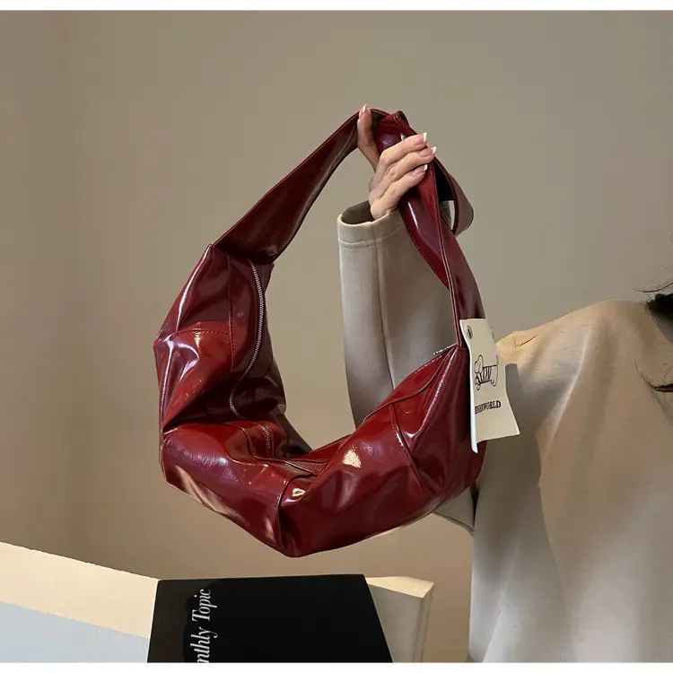 Vintage Crossbody Bag Women's Niche High-end Underarm Bag 2024 New Fashionable Large Capacity Dumpling Bag Shoulder Hornbag — feature 25
