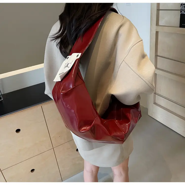 Vintage Crossbody Bag Women's Niche High-end Underarm Bag 2024 New Fashionable Large Capacity Dumpling Bag Shoulder Hornbag — feature 27