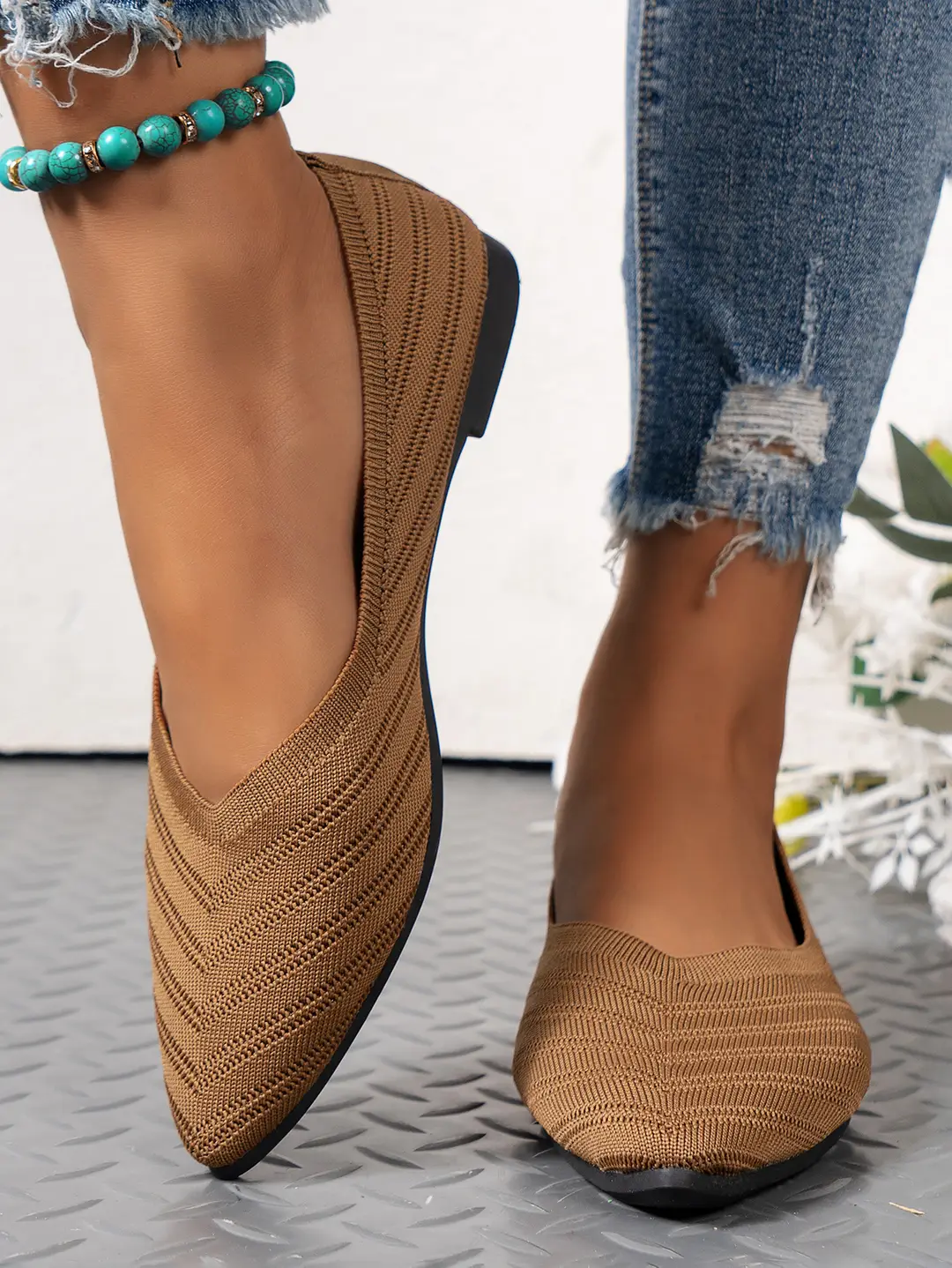 Pointed Toe Shallow Mouth Flats for Women 2025 Summer Women's Shoes Spring Breathable Flats Shoes Large Size Knitted Beanie Shoes Casual and Versatile — feature 6