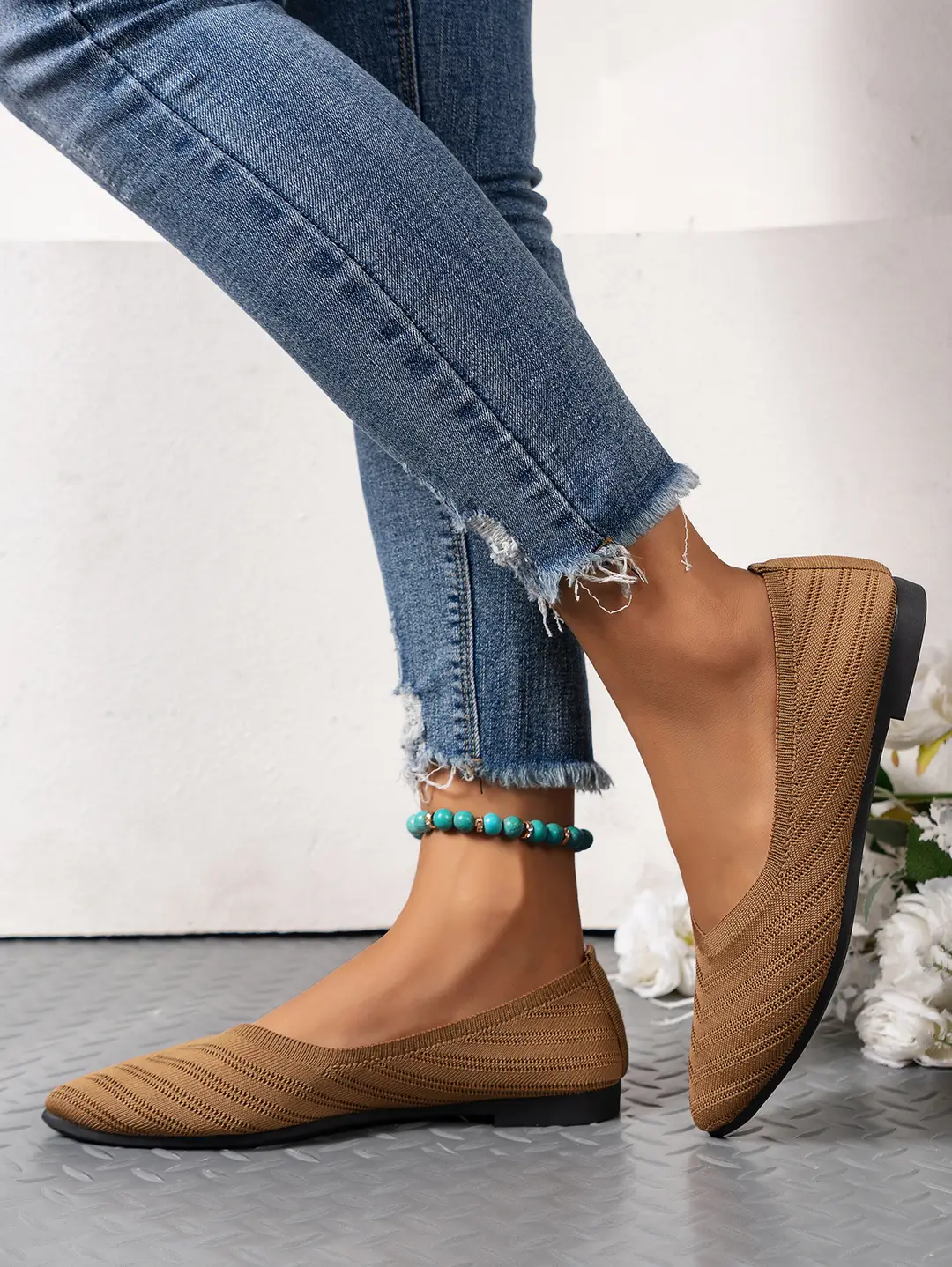 Pointed Toe Shallow Mouth Flats for Women 2025 Summer Women's Shoes Spring Breathable Flats Shoes Large Size Knitted Beanie Shoes Casual and Versatile — feature 7