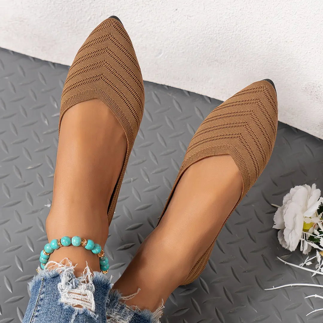 Pointed Toe Shallow Mouth Flats for Women 2025 Summer Women's Shoes Spring Breathable Flats Shoes Large Size Knitted Beanie Shoes Casual and Versatile - Image 3