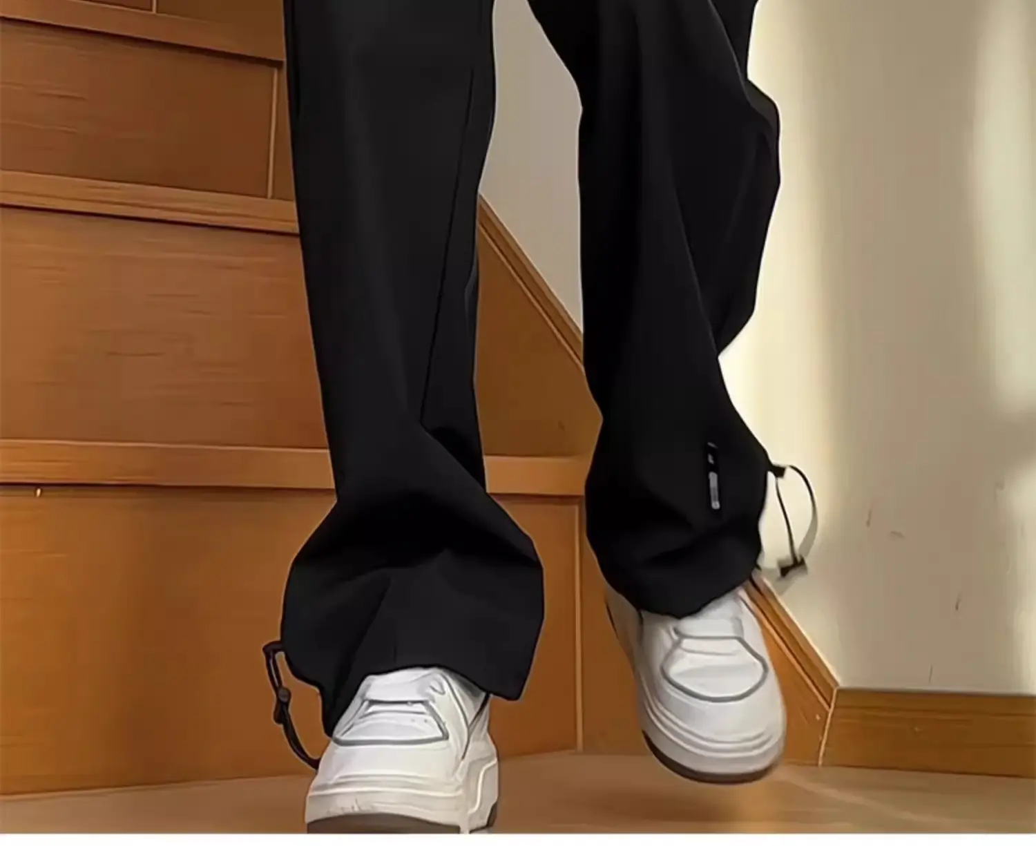 Men's White Windproof Wide-leg Assault Pants — feature 4